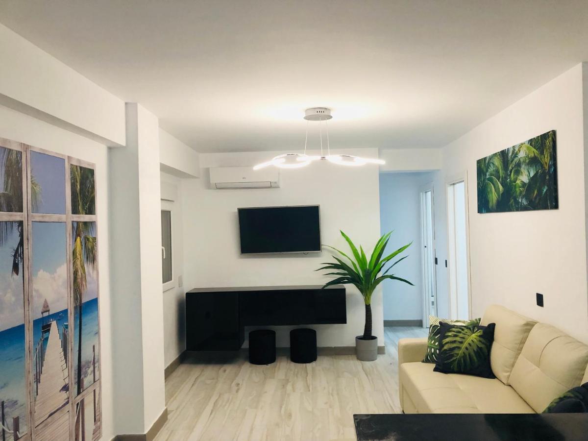 Apartamento Fabrynne Beach Μάλαγα Εξωτερικό φωτογραφία